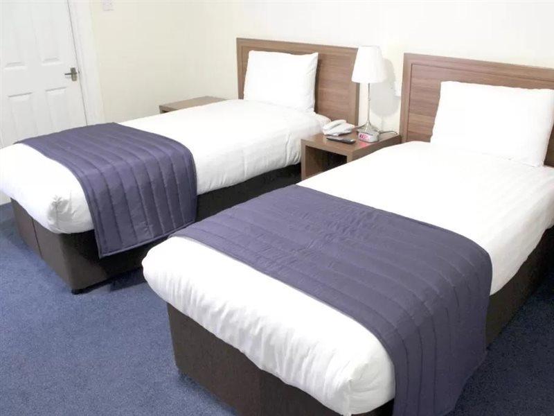 Discovery Inn - Leeds Leeds  Luaran gambar